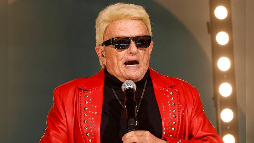 Beim Luxuswagen von Heino platzte am späten Samstagabend ein Reifen.