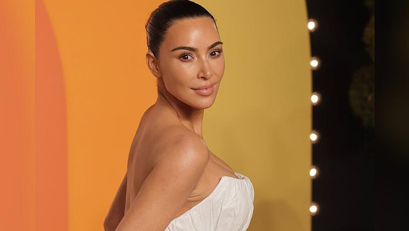 Kim Kardashian sprach vor Polizisten über einen Drogenkauf.