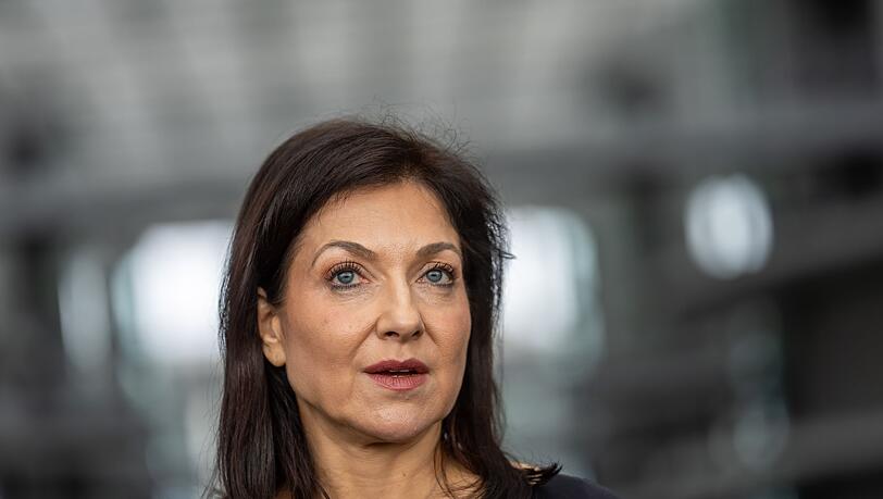 Ministerin Reiche nimmt während der Sommerpause keine politischen Außentermine wahr. (Archivbild) Ministerin Reiche nimmt während der Sommerpause keine politischen Außentermine wahr. (Archivbild)