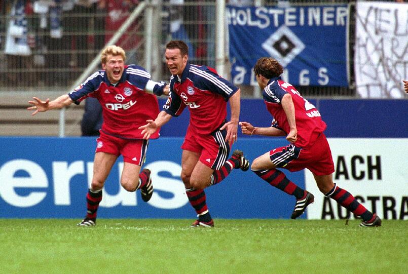 Das Meisterstück: Anderssons (Mitte) Titelschuss 2001.