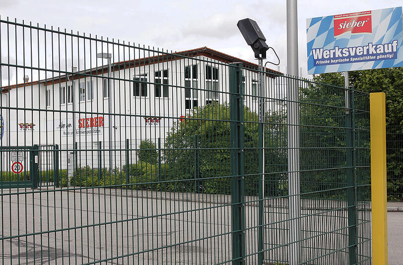 Das Werksgelände der Firma Sieber in Geretsried. Hier darf wieder produziert werden, doch das Geld fehlt.