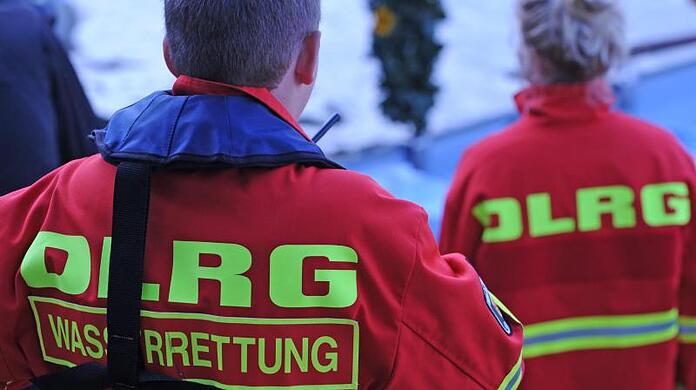 Helfer der DLRG-Wasserrettung.