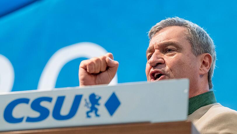 Die Bundeswehr braucht mehr Soldaten - für Söder eine Frage der Liebe zum eigenen Land. Die Bundeswehr braucht mehr Soldaten - für Söder eine Frage der Liebe zum eigenen Land.