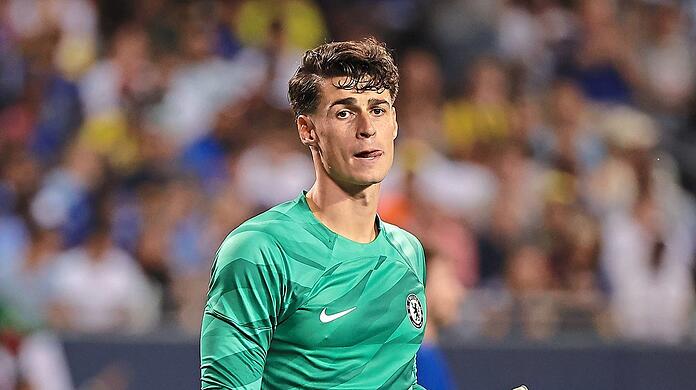 Bayerns Wunsch-Lösung für den Neuer-Ersatz geht nach Madrid: Chelseas Kepa Arrizabalaga.