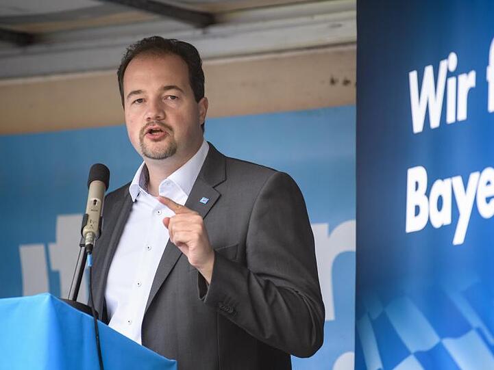 Der bayerische AfD-Landeschef Martin Sichert kandidiert erneut.