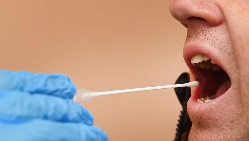 Ein Betrugsversuch mit einem Vaterschaftstest war Thema einer Gerichtsverhandlung am Amtsgericht Dillingen. (Symbolbild) Ein Betrugsversuch mit einem Vaterschaftstest war Thema einer Gerichtsverhandlung am Amtsgericht Dillingen. (Symbolbild)