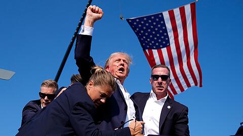 Trump triumphiert nach missgl&uuml;cktem Attentat in Butler. (Archivbild)