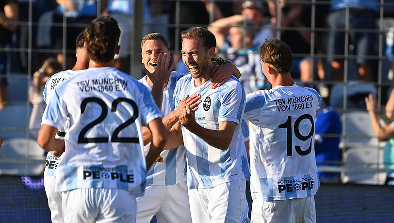 Traf für den TSV 1860 vom Punkt: Michael Eberwein. Traf für den TSV 1860 vom Punkt: Michael Eberwein.