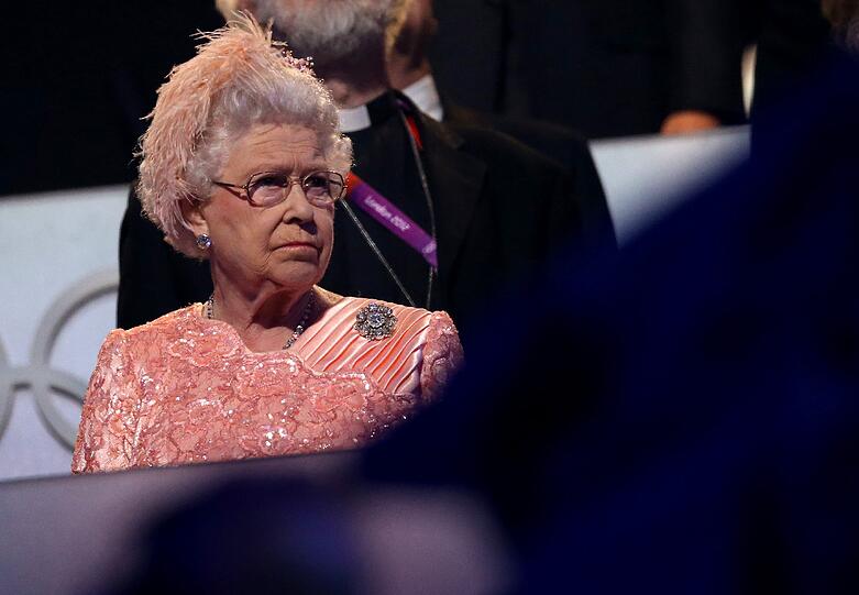 Eine Milliarde Menschen in aller Welt hatten die
begeistert gefeierte Eröffnungsfeier der Olympischen Spiele von
London im TV verfolgt.  Allein in Großbritannien wurde das Event &ndash; wie zuvor von
Organisationschef Sebastian Coe versprochen &ndash; das größte
Fernsehereignis der Geschichte.