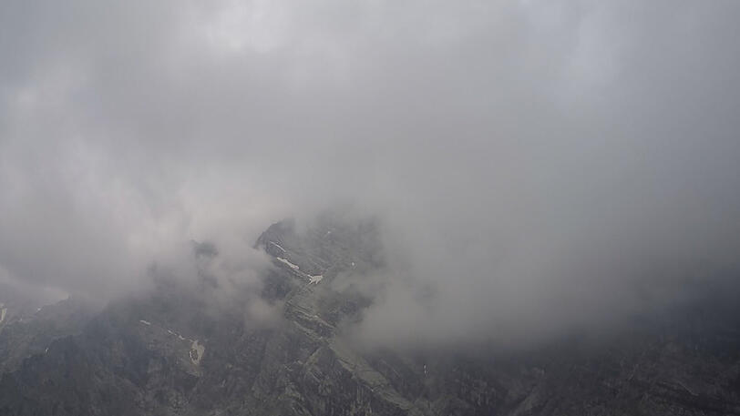 Einsatz-Bilder vom Samstag: Hier verletzte sich ein Münchner Bergsteiger am Watzmann.