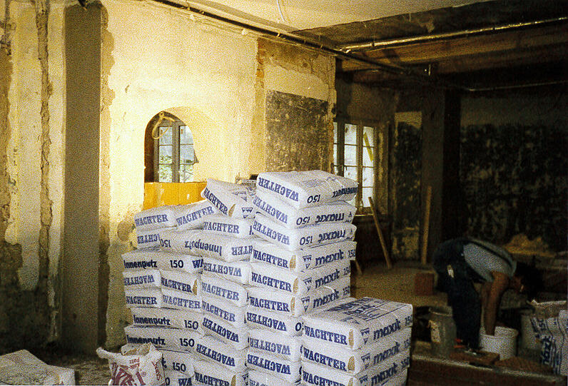 Und noch ein Foto-Dokument der umfangreichen Veränderungen in dem denkmalgeschützten Haus während der 1980er Jahre.