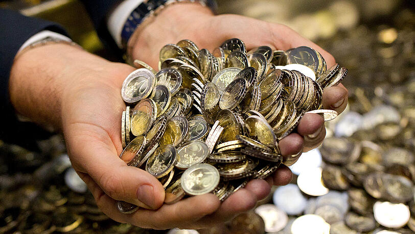 Neuregelung der Finanzbeziehungen zwischen Bund und Ländern. Neuregelung der Finanzbeziehungen zwischen Bund und Ländern.