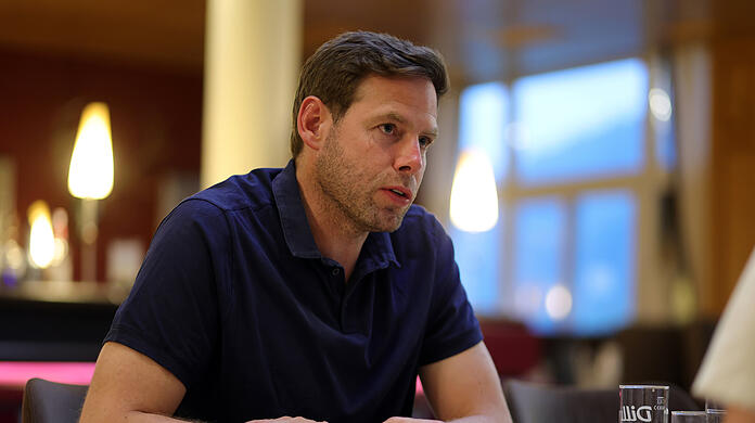 Der Kader-Bastler des TSV 1860: Sport-Geschäftsführer Christian Werner.