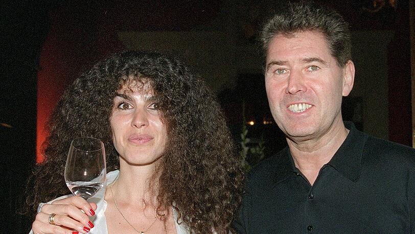 Musikproduzent Jack White und Frau Janine an ihrem sechsten Hochzeitstag im Jahr 1999: 2010 trennte sich das Paar nach 17 Ehejahren.