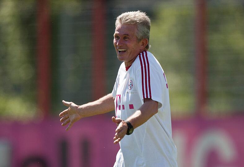 Jupp Heynckes hatte bei seiner  Rückkehr zu Bayern München nur einen Rumpfkader zur Verfügung. Bei  der ersten Trainingseinheit am Montag standen gerade einmal sieben  Profis auf dem Platz. Die Bilder