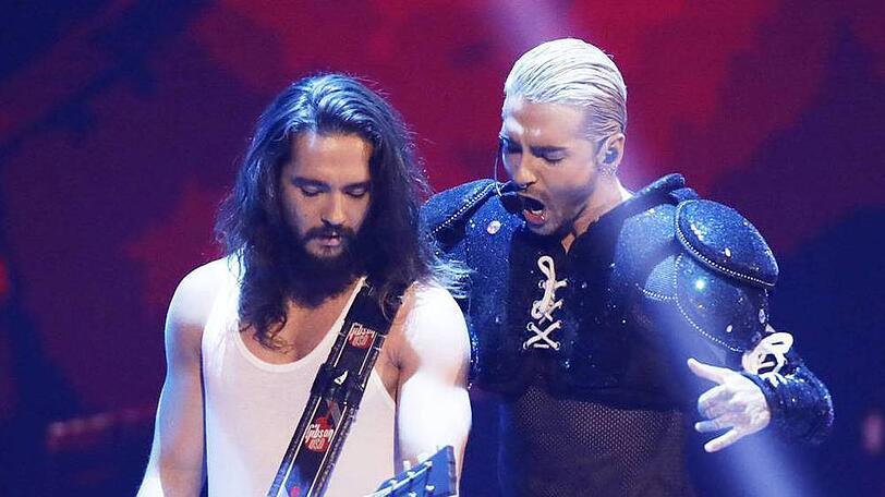 Tom (l.) und Bill Kaulitz während eines Auftritts in der TV-Show "Germany's next Topmodel"