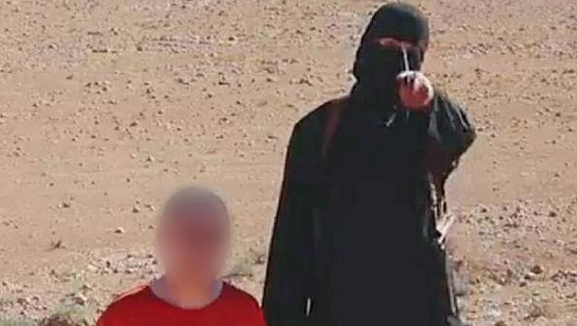 Nach der Identifizierung des ISIS-Mörders "Jihadi John" ist jetzt ein Franzose als IS-Killer entlarvt worden. Nach der Identifizierung des ISIS-Mörders "Jihadi John" ist jetzt ein Franzose als IS-Killer entlarvt worden.