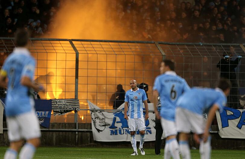 Der Einsatz von Pyrotechnik kostet den TSV 1860 jetzt 9000 Euro.
