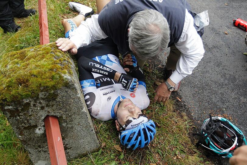 Tour der Leiden: Eine Sturzserie überschattet die Frankreich-Rundfahrt 2011. Die Bilder.
