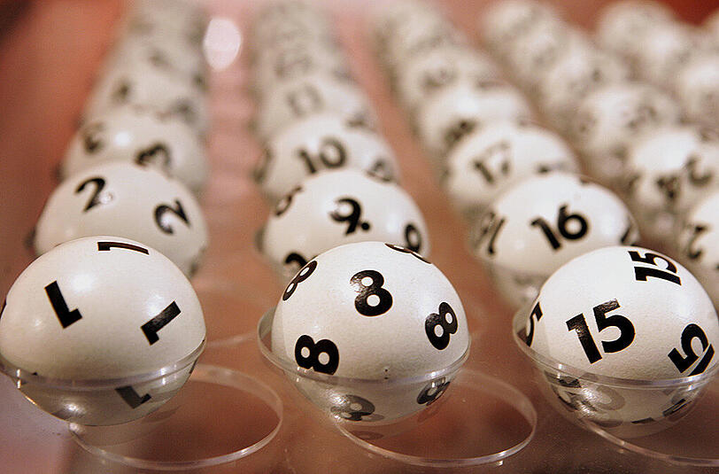 Der Sieger hatte einen Schein für zwei Ziehungen &ndash; am Mittwoch knackte er den Jackpot.