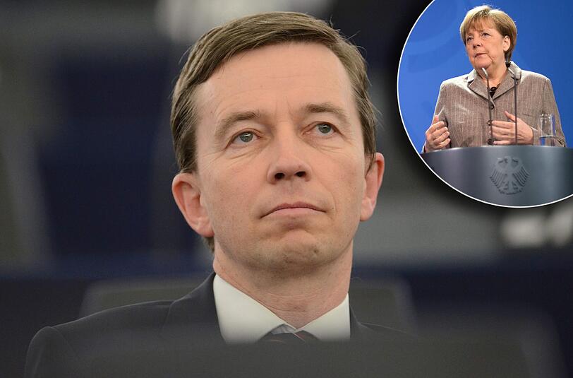 AfD-Chef Bernd Lucke kritisiert Kanzlerin Angela Merkel, die am Montag den von Christian Wulffs geprägten Satz "Der Islam gehört zu Deutschland" bekräftigt hatte.