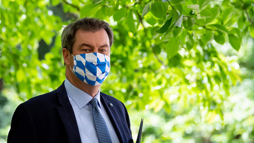 "ie Maske ist letztlich das harmloseste aber doch effektivste Mittel, das wir derzeit haben. Besser mal eine Maske mehr aufgesetzt und verwendet als umgekehrt einen größeren Lockdown und eine Infektion zu riskieren", sagt Markus Söder.