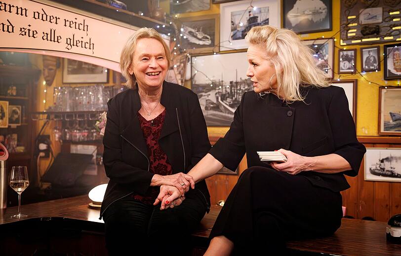 Elke Heidenreich äußerte sich bei "Inas Nacht" zum Thema Gendern. Elke Heidenreich äußerte sich bei "Inas Nacht" zum Thema Gendern.