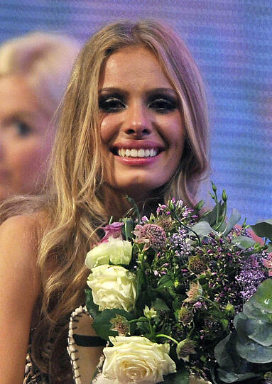 Jana siegt im Finale von Germany's next Topmodel.