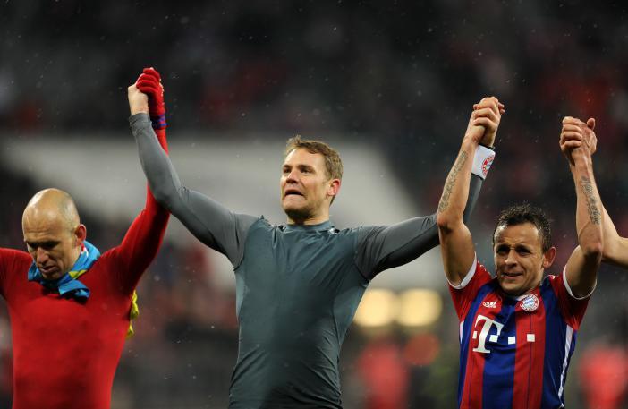 So feierte der FC Bayern den 4:1- Sieg gegen den 1.FC Köln nach Spielende.