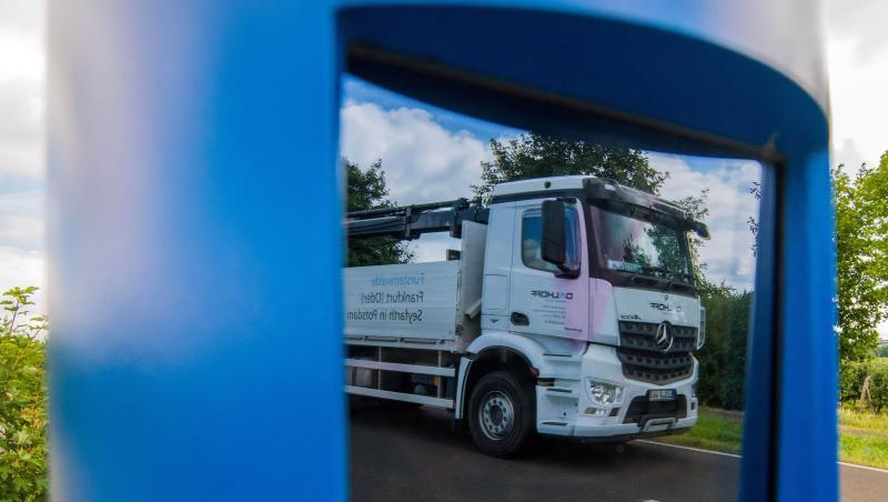 Eine Kontrollstele zur Erfassung der Maut für Lkw an der Bundesstraße 87 zwischen Frankfurt (Oder) und Müllrose. Eine Kontrollstele zur Erfassung der Maut für Lkw an der Bundesstraße 87 zwischen Frankfurt (Oder) und Müllrose.