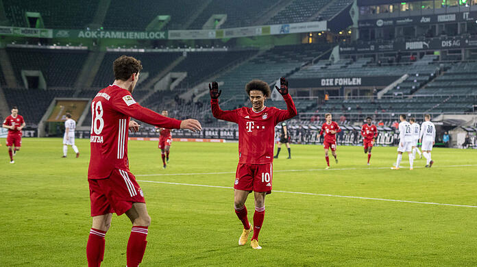 Die Bayern spielen gegen Gladbach vor bis zu 23.000 Zuschauern.