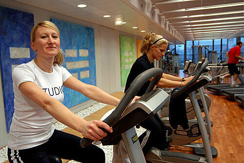 Olga Herbst nutzt regelmäßig das Fitness-Studio ihres Arbeitgebers O2