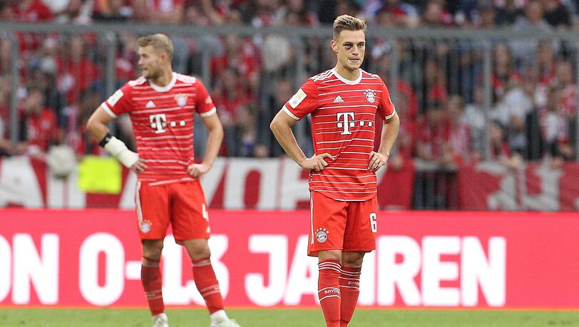 Die  Enttäuschung über das Last-Minute-Remis ist Joshua Kimmich deutlich anzusehen.