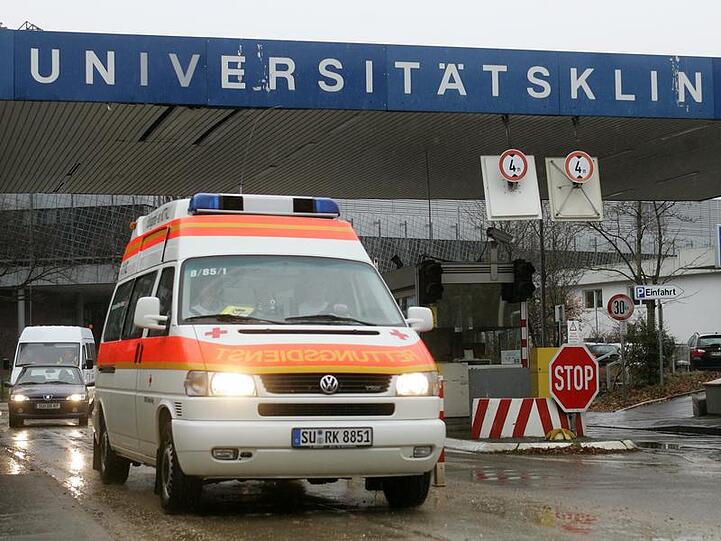 Im Universitätsklinikum Bonn ist eine Frau ohne schwere Vorerkrankungen an der Schweinegrippe gestorben (Archiv).