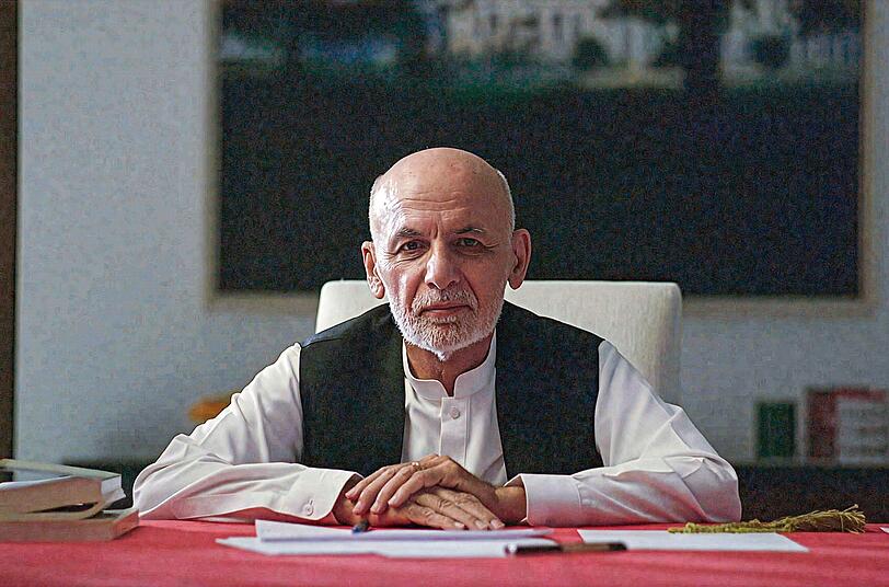 Ashrag Ghani, ehemaliger Präsident Afghanistans, flüchtete 2021 vor den Taliban ins Exil. Ashrag Ghani, ehemaliger Präsident Afghanistans, flüchtete 2021 vor den Taliban ins Exil.