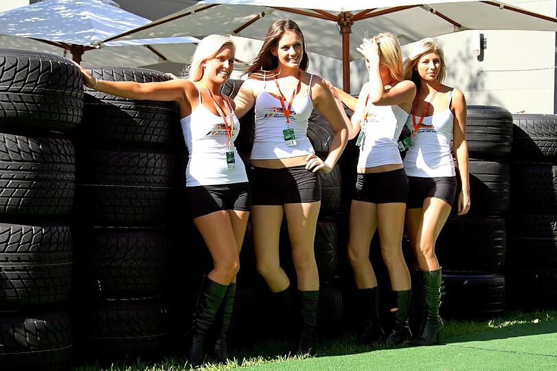 Promis machen's vor, junge Mädchen machen's nach: Ultrakurze Hotpants sind voll im Trend. Nicht immer sieht's gut aus. Die Bilder...