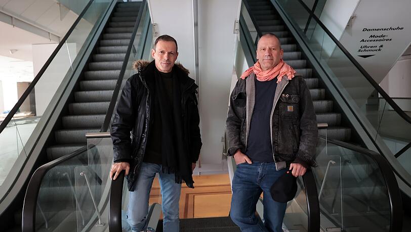 Bevor es losging noch hoffungsvoll: Michael Zechbauer (l.), Mitinhaber des markanten Gebäudes am Stachus und Michi Kern (r.), Gastronom und Veranstalter. (Archiv)