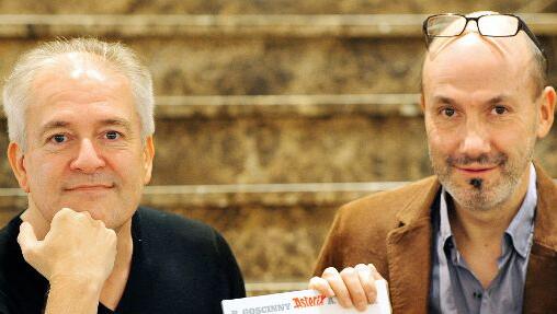 Zeichner Didier Conrad (l) und Texter Jean-Yves Ferri (r) sind die kreativen Köpfe hinter "Asterix in Italien".