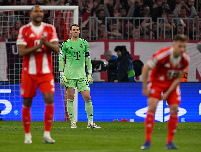 Dicker Patzer vor dem 0:1: Neuer.
