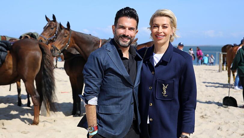 Marc Terenzi und Verena Kerth am Strand von Sylt