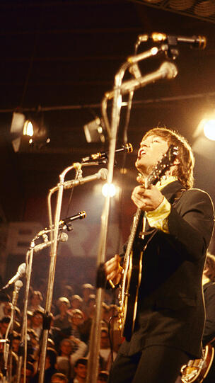 Nicht ganz in Schwabing, aber ein echter Beatle: John Lennon im Circus-Krone Bau, 1966.