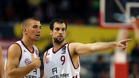 Kapitän Steffen Hamann und Star-Zugang Yotam Halperin.