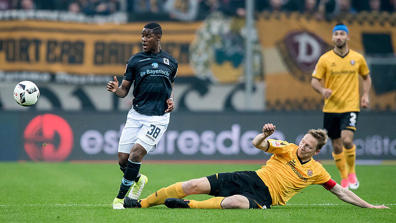 Romuald Lacazette: Note 2. Trieb die Kugel immer wieder in die Offensive. Den ein oder anderen Vorstoß der Hausherren hätte er sicherlich noch mehr unterbinden können.