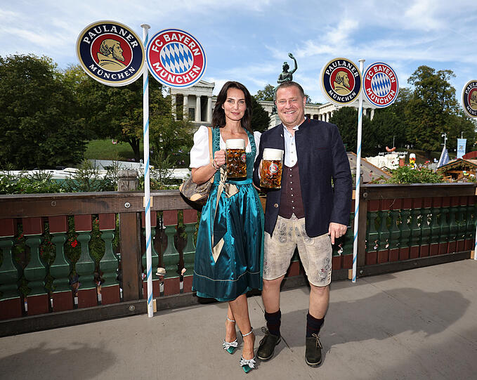 Max Eberl mit Ehefrau Simone. Max Eberl mit Ehefrau Simone.