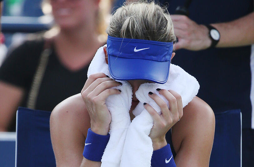 Mit Eugenie Bouchard ist die nächste Titelanwärterin raus. Es deutet alles auf eine Titelverteidigung von Serena Williams hin.
