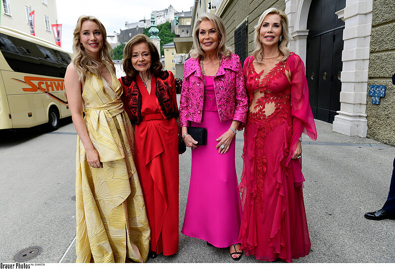 Prinzessin Theresa zu Leiningen, Ann Kathrin Bauknecht, Renate Thyssen Henne und Prinzessin Dr. Gabriela zu Leiningen (v. li).