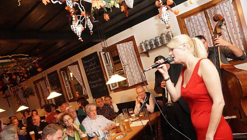Bei der Musiknacht in Neuhausen können die Gewinner ihr Können unter Beweis stellen. (Archivbild) Bei der Musiknacht in Neuhausen können die Gewinner ihr Können unter Beweis stellen. (Archivbild)