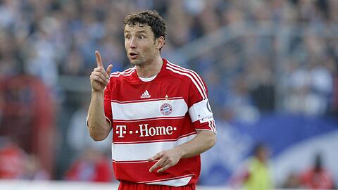 Legte mit seinen Teamkollegen die Taktik selbst fest: Bayerns damaliger Kapit&auml;n Mark van Bommel.