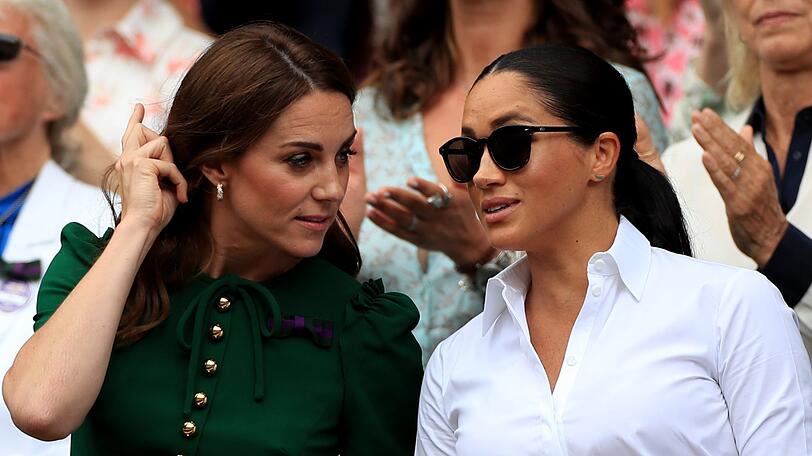 Nach anfänglicher Freundschaft soll es zwischen Herzogin Kate und Herzogin Meghan gekracht haben. (Archivbild)