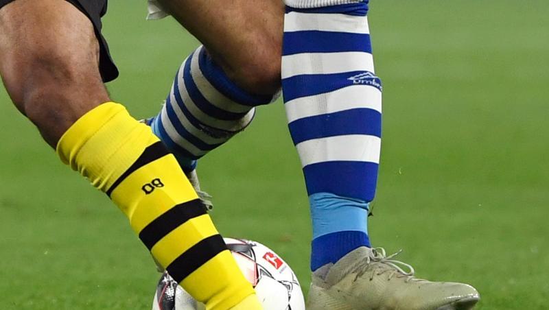 Verspricht stets spannenden Fußball: Das Derby zwischen Schalke und Borussia Dortmund. Verspricht stets spannenden Fußball: Das Derby zwischen Schalke und Borussia Dortmund.